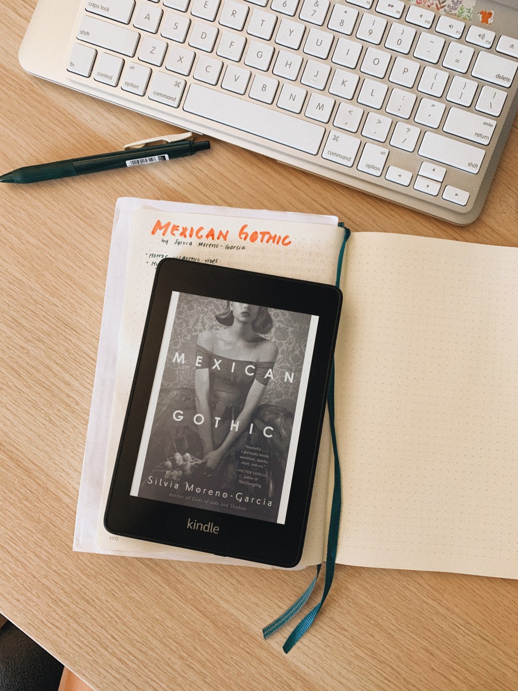 Mexican Gothic by Silvia Moreno-Garcia // Book Review