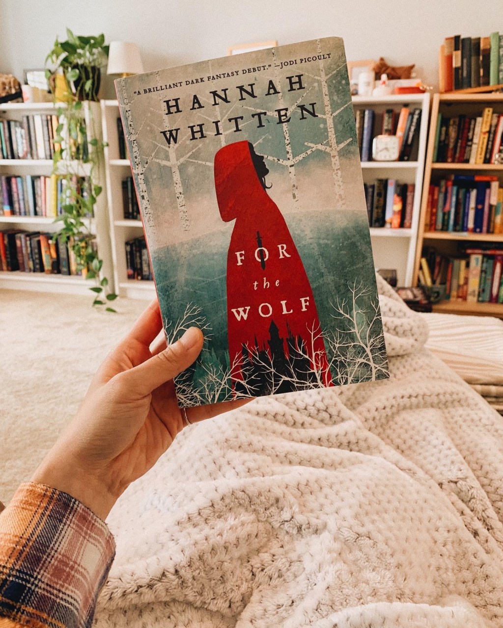 For the Wolf by Hannah Whitten // Book&nbsp;Review